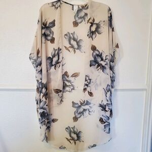 Minimi Shrug/Cover Chiffon Floral Flowy Open Women’s One Size Beige